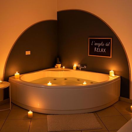 Jacuzzi Suite Livorno Zewnętrze zdjęcie